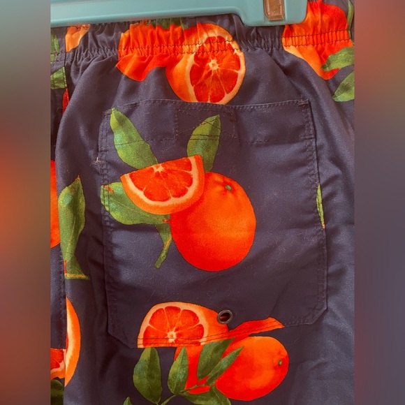 Old Navy Men’s swim trunks - Small - OFMD - Picture 5 of 7